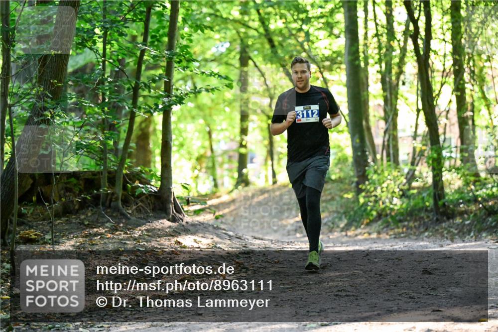 28.09.2025 - 33. Volkslauf durch das schöne Alstertal Dr. Thomas Lammeyer http://msf.ph/oto/8963111 28.09.2025 11:14:02 Laufen 3112 meine-sportfotos.de