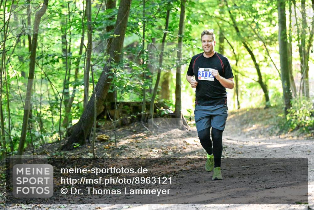 28.09.2025 - 33. Volkslauf durch das schöne Alstertal Dr. Thomas Lammeyer http://msf.ph/oto/8963121 28.09.2025 11:14:03 Laufen 3112 meine-sportfotos.de