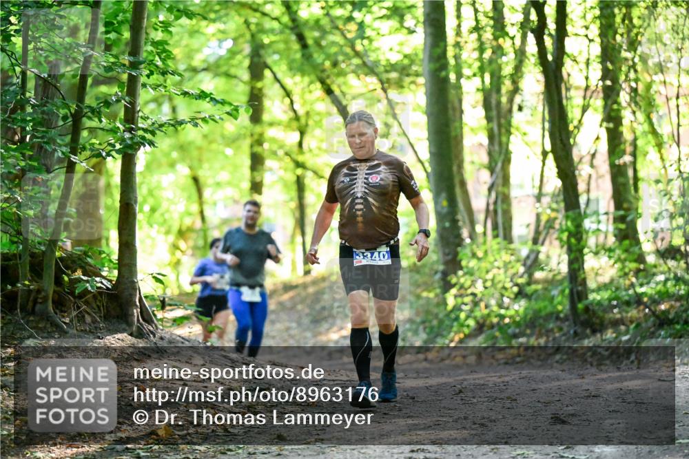 28.09.2025 - 33. Volkslauf durch das schöne Alstertal Dr. Thomas Lammeyer http://msf.ph/oto/8963176 28.09.2025 11:14:17 Laufen 3340 meine-sportfotos.de