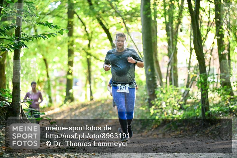 28.09.2025 - 33. Volkslauf durch das schöne Alstertal Dr. Thomas Lammeyer http://msf.ph/oto/8963191 28.09.2025 11:14:21 Laufen 3928 meine-sportfotos.de