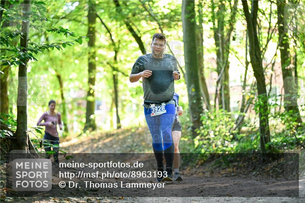 28.09.2025 - 33. Volkslauf durch das schöne Alstertal Dr. Thomas Lammeyer http://msf.ph/oto/8963193 28.09.2025 11:14:21 Laufen 3928 meine-sportfotos.de