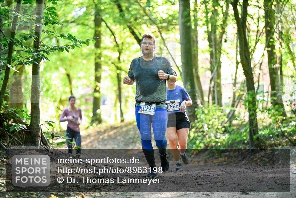 28.09.2025 - 33. Volkslauf durch das schöne Alstertal Dr. Thomas Lammeyer http://msf.ph/oto/8963198 28.09.2025 11:14:21 Laufen 3928, 3395 meine-sportfotos.de