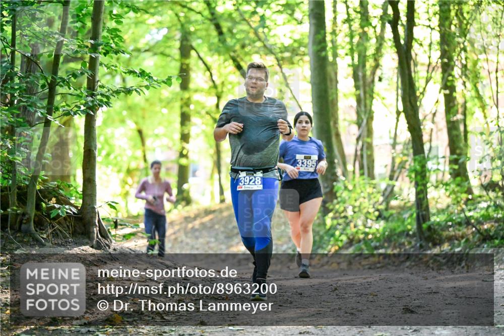28.09.2025 - 33. Volkslauf durch das schöne Alstertal Dr. Thomas Lammeyer http://msf.ph/oto/8963200 28.09.2025 11:14:22 Laufen 3928, 3395 meine-sportfotos.de