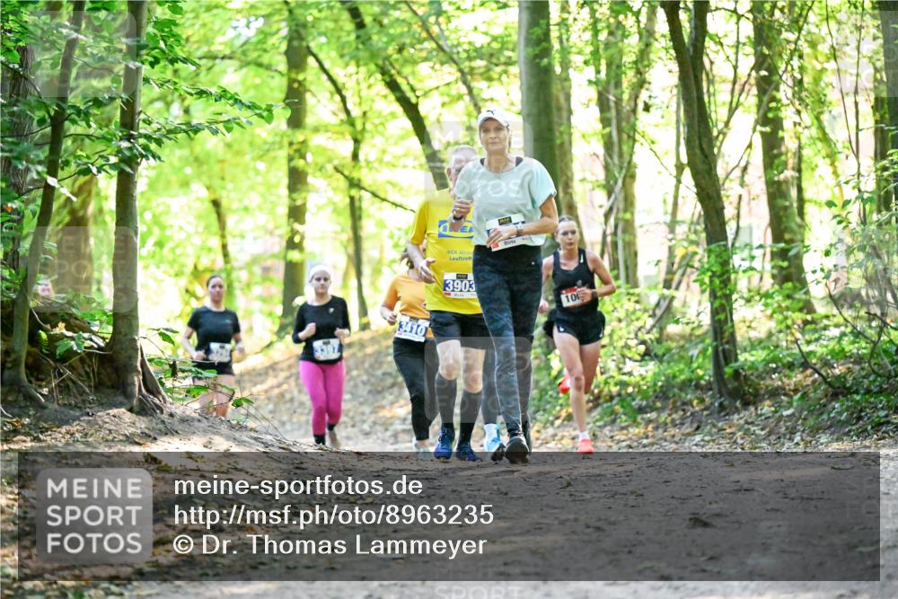 28.09.2025 - 33. Volkslauf durch das schöne Alstertal Dr. Thomas Lammeyer http://msf.ph/oto/8963235 28.09.2025 11:14:31 Laufen 3410, 3903, 10 meine-sportfotos.de