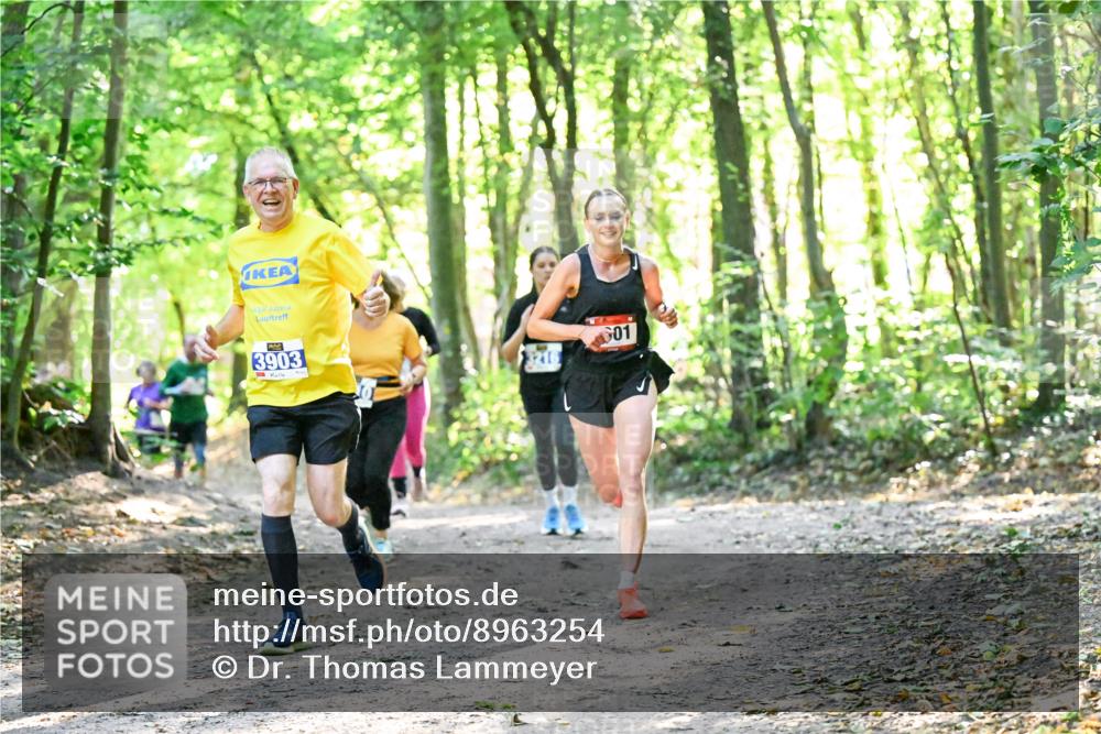 28.09.2025 - 33. Volkslauf durch das schöne Alstertal Dr. Thomas Lammeyer http://msf.ph/oto/8963254 28.09.2025 11:14:34 Laufen 3903, 01 meine-sportfotos.de