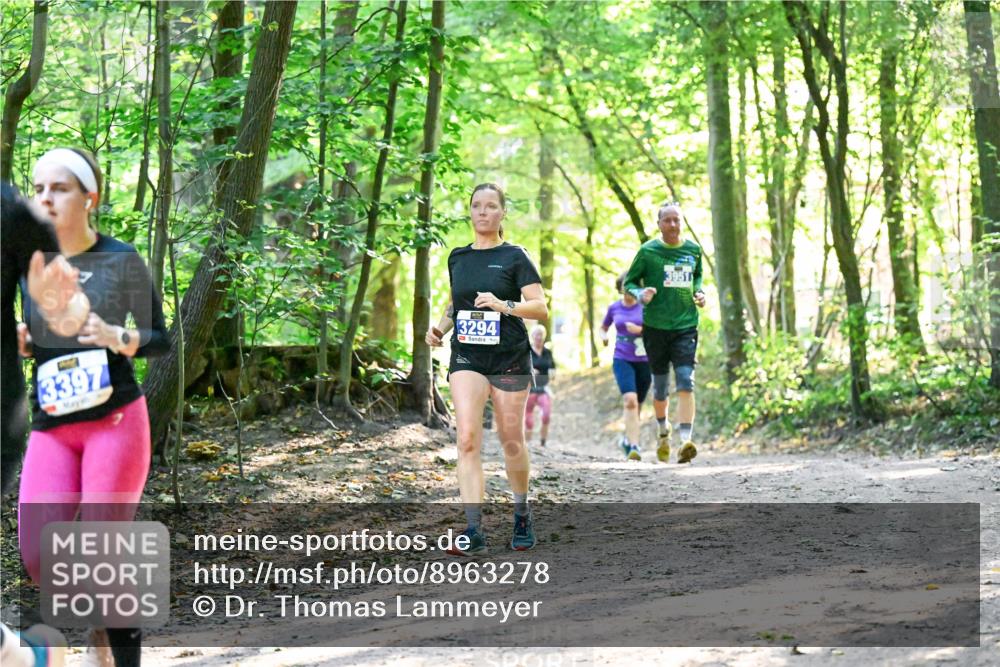 28.09.2025 - 33. Volkslauf durch das schöne Alstertal Dr. Thomas Lammeyer http://msf.ph/oto/8963278 28.09.2025 11:14:38 Laufen 3397, 3294, 3951 meine-sportfotos.de