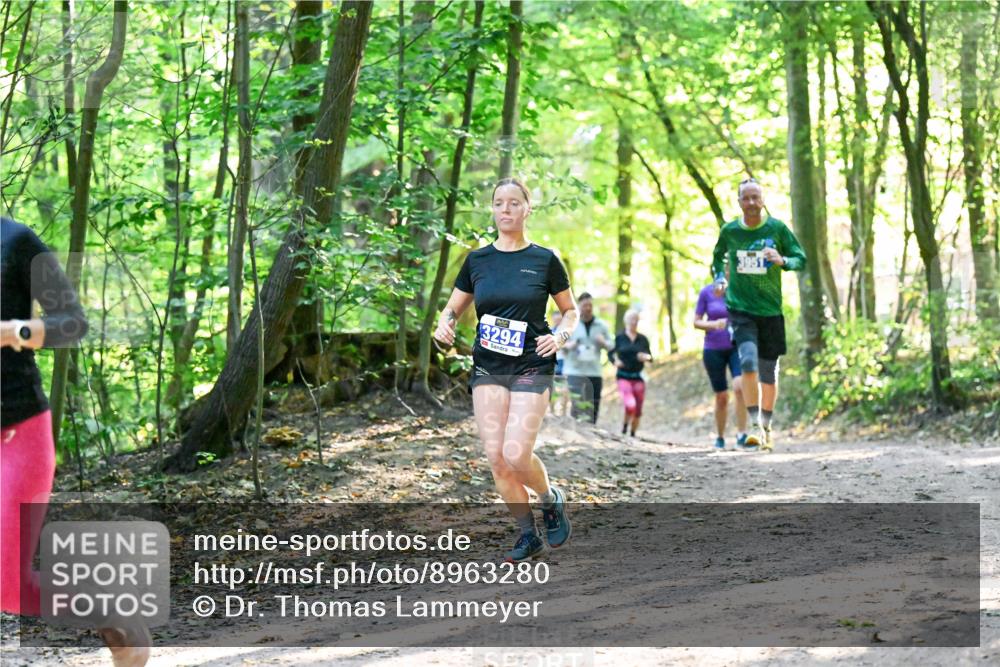 28.09.2025 - 33. Volkslauf durch das schöne Alstertal Dr. Thomas Lammeyer http://msf.ph/oto/8963280 28.09.2025 11:14:38 Laufen 3294, 10, 3951 meine-sportfotos.de