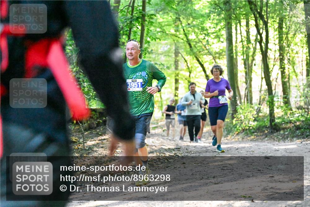 28.09.2025 - 33. Volkslauf durch das schöne Alstertal Dr. Thomas Lammeyer http://msf.ph/oto/8963298 28.09.2025 11:14:40 Laufen 3951, 3007 meine-sportfotos.de