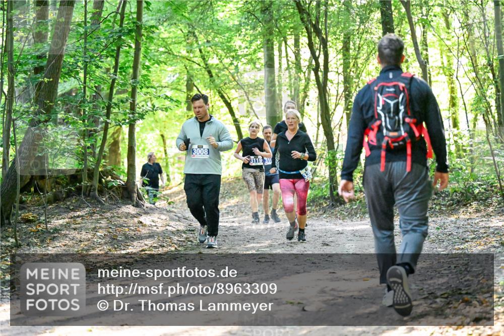 28.09.2025 - 33. Volkslauf durch das schöne Alstertal Dr. Thomas Lammeyer http://msf.ph/oto/8963309 28.09.2025 11:14:44 Laufen 3008, 3119, 31 meine-sportfotos.de