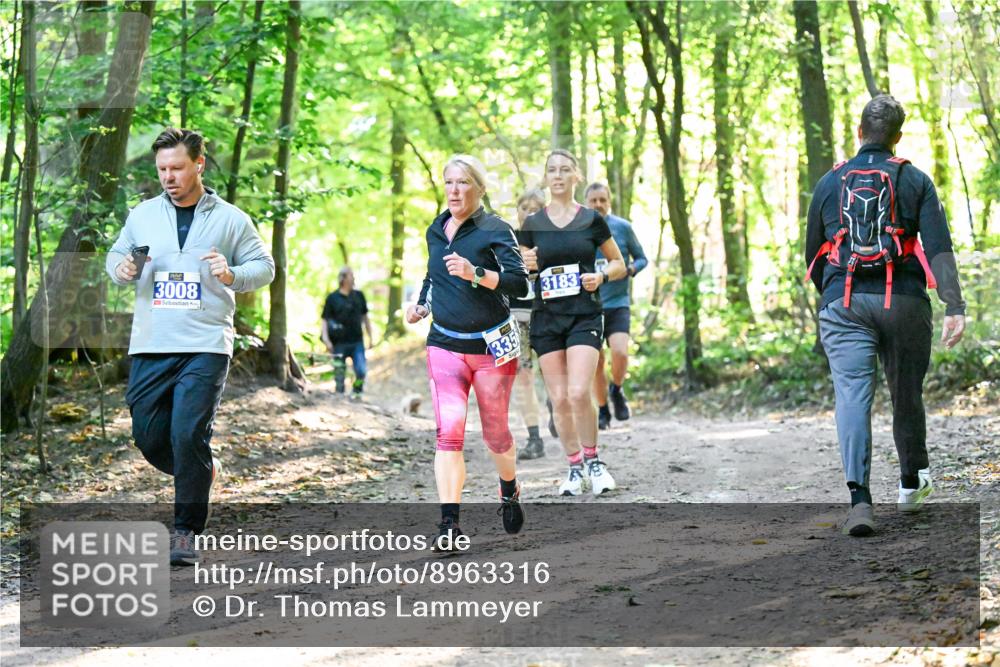 28.09.2025 - 33. Volkslauf durch das schöne Alstertal Dr. Thomas Lammeyer http://msf.ph/oto/8963316 28.09.2025 11:14:45 Laufen 3008, 335, 3183 meine-sportfotos.de