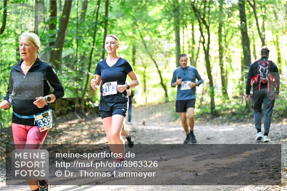 28.09.2025 - 33. Volkslauf durch das schöne Alstertal Dr. Thomas Lammeyer http://msf.ph/oto/8963326 28.09.2025 11:14:47 Laufen 335, 3183 meine-sportfotos.de