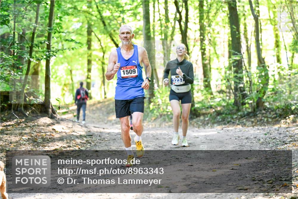 28.09.2025 - 33. Volkslauf durch das schöne Alstertal Dr. Thomas Lammeyer http://msf.ph/oto/8963343 28.09.2025 11:15:00 Laufen 1509, 3237 meine-sportfotos.de