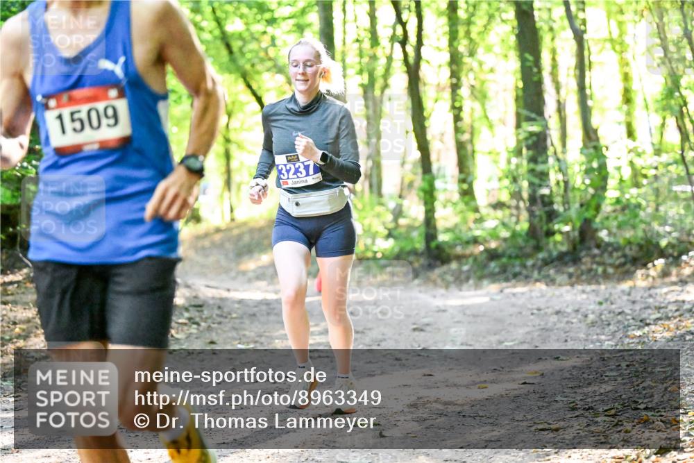 28.09.2025 - 33. Volkslauf durch das schöne Alstertal Dr. Thomas Lammeyer http://msf.ph/oto/8963349 28.09.2025 11:15:02 Laufen 1509, 3237 meine-sportfotos.de
