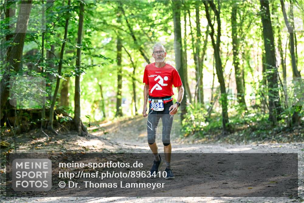 28.09.2025 - 33. Volkslauf durch das schöne Alstertal Dr. Thomas Lammeyer http://msf.ph/oto/8963410 28.09.2025 11:15:24 Laufen 3034 meine-sportfotos.de