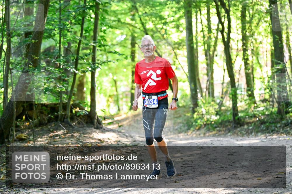 28.09.2025 - 33. Volkslauf durch das schöne Alstertal Dr. Thomas Lammeyer http://msf.ph/oto/8963413 28.09.2025 11:15:24 Laufen 3034 meine-sportfotos.de