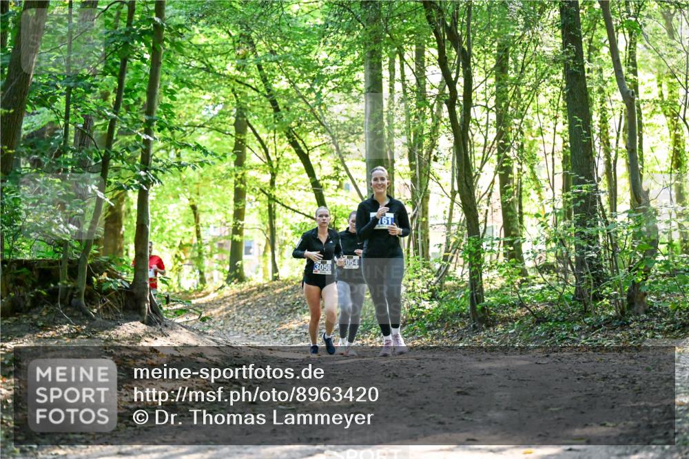 28.09.2025 - 33. Volkslauf durch das schöne Alstertal Dr. Thomas Lammeyer http://msf.ph/oto/8963420 28.09.2025 11:15:39 Laufen 054, 3050 meine-sportfotos.de