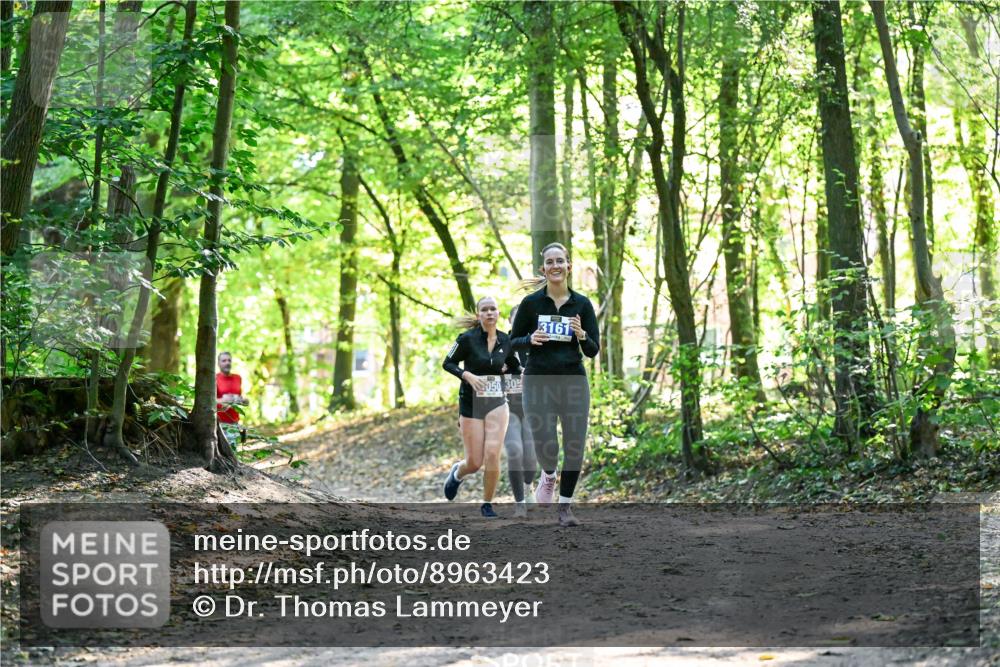 28.09.2025 - 33. Volkslauf durch das schöne Alstertal Dr. Thomas Lammeyer http://msf.ph/oto/8963423 28.09.2025 11:15:39 Laufen 050, 30, 3161 meine-sportfotos.de