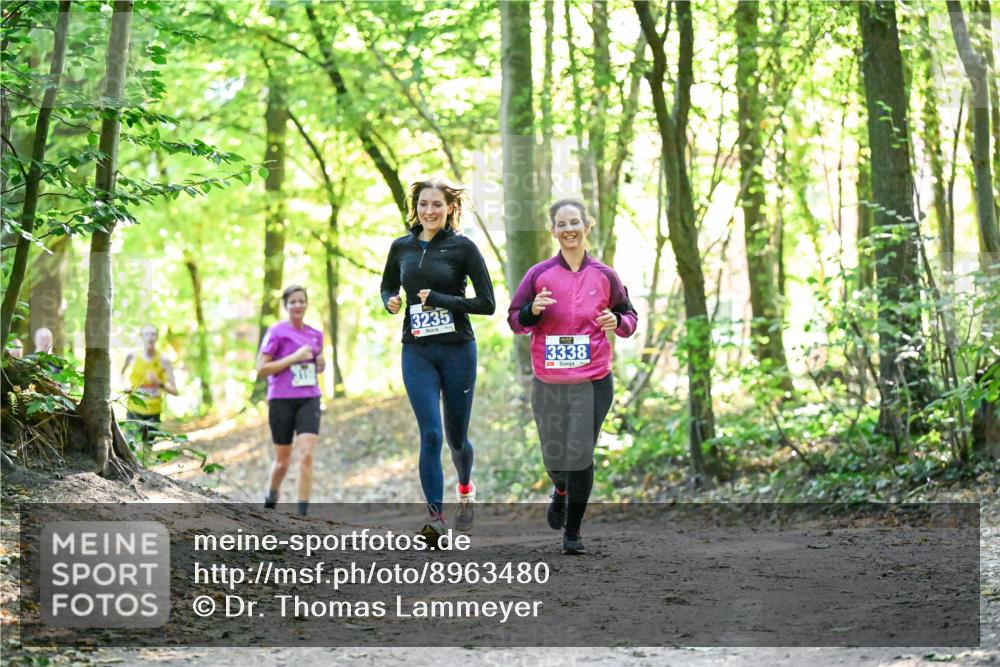 28.09.2025 - 33. Volkslauf durch das schöne Alstertal Dr. Thomas Lammeyer http://msf.ph/oto/8963480 28.09.2025 11:15:56 Laufen 3235, 3338 meine-sportfotos.de