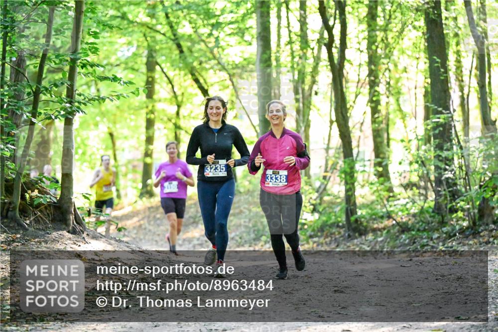 28.09.2025 - 33. Volkslauf durch das schöne Alstertal Dr. Thomas Lammeyer http://msf.ph/oto/8963484 28.09.2025 11:15:56 Laufen 3235, 3338 meine-sportfotos.de