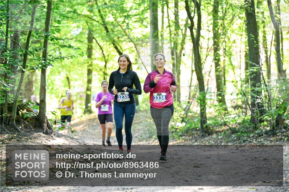 28.09.2025 - 33. Volkslauf durch das schöne Alstertal Dr. Thomas Lammeyer http://msf.ph/oto/8963486 28.09.2025 11:15:56 Laufen 3235, 3338 meine-sportfotos.de