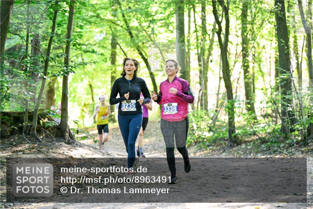 28.09.2025 - 33. Volkslauf durch das schöne Alstertal Dr. Thomas Lammeyer http://msf.ph/oto/8963491 28.09.2025 11:15:57 Laufen 3235, 3338 meine-sportfotos.de