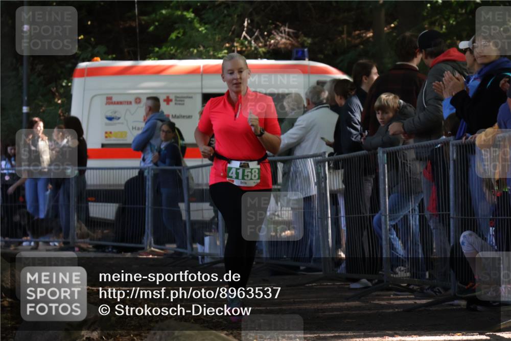 28.09.2025 - 33. Volkslauf durch das schöne Alstertal Strokosch-Dieckow http://msf.ph/oto/8963537 28.09.2025 11:04:19 Ziel 4158 meine-sportfotos.de
