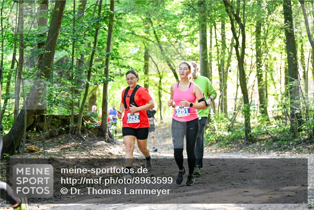 28.09.2025 - 33. Volkslauf durch das schöne Alstertal Dr. Thomas Lammeyer http://msf.ph/oto/8963599 28.09.2025 11:16:13 Laufen 3252, 3251 meine-sportfotos.de