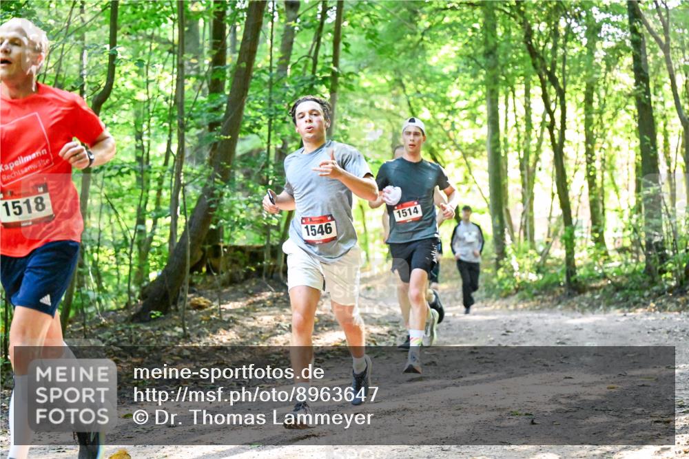 28.09.2025 - 33. Volkslauf durch das schöne Alstertal Dr. Thomas Lammeyer http://msf.ph/oto/8963647 28.09.2025 11:16:20 Laufen 1518, 1546, 1514 meine-sportfotos.de
