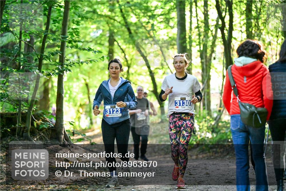 28.09.2025 - 33. Volkslauf durch das schöne Alstertal Dr. Thomas Lammeyer http://msf.ph/oto/8963670 28.09.2025 11:16:38 Laufen 3123, 3130 meine-sportfotos.de