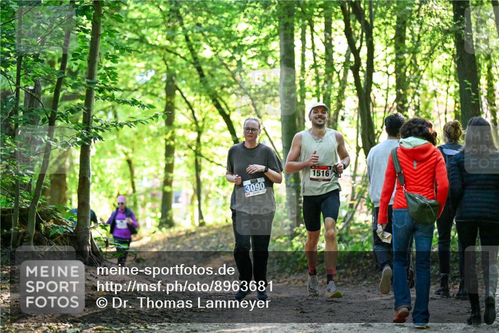 28.09.2025 - 33. Volkslauf durch das schöne Alstertal Dr. Thomas Lammeyer http://msf.ph/oto/8963681 28.09.2025 11:16:41 Laufen 3090, 1516 meine-sportfotos.de