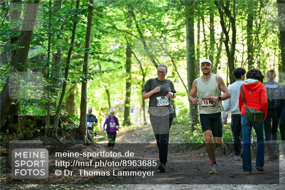 28.09.2025 - 33. Volkslauf durch das schöne Alstertal Dr. Thomas Lammeyer http://msf.ph/oto/8963685 28.09.2025 11:16:42 Laufen 3090, 151 meine-sportfotos.de