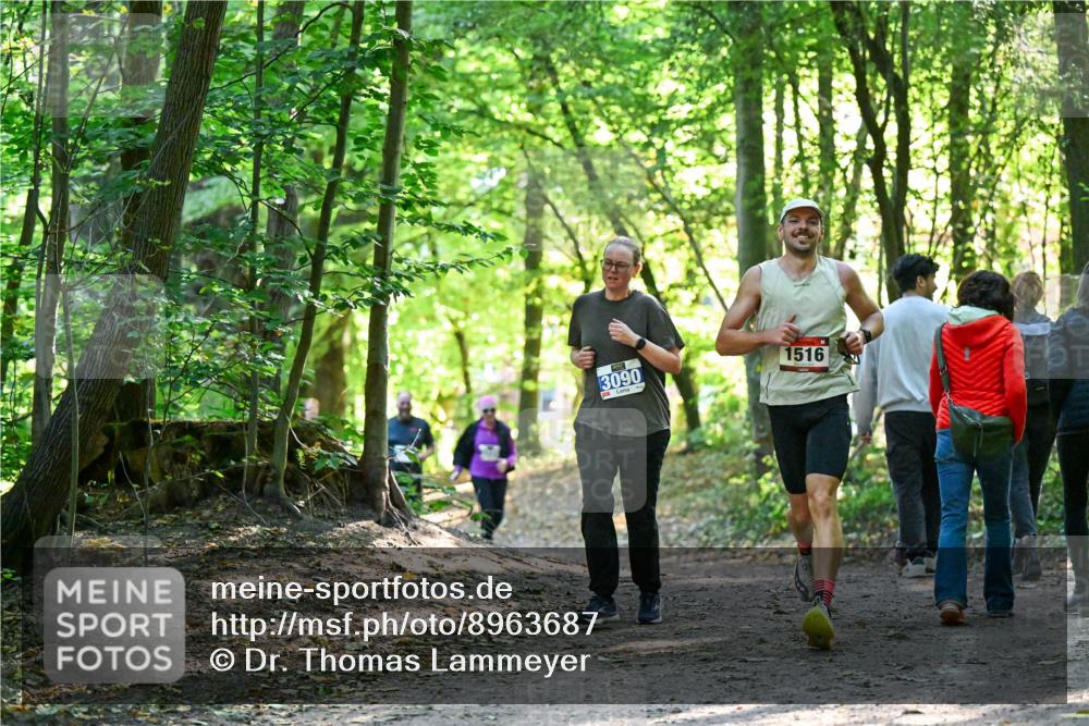 28.09.2025 - 33. Volkslauf durch das schöne Alstertal Dr. Thomas Lammeyer http://msf.ph/oto/8963687 28.09.2025 11:16:42 Laufen 3090, 1516 meine-sportfotos.de