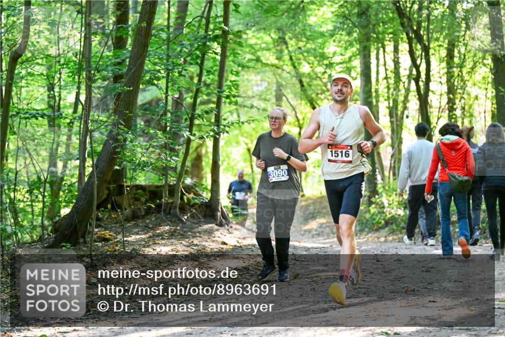 28.09.2025 - 33. Volkslauf durch das schöne Alstertal Dr. Thomas Lammeyer http://msf.ph/oto/8963691 28.09.2025 11:16:43 Laufen 3090, 1516 meine-sportfotos.de