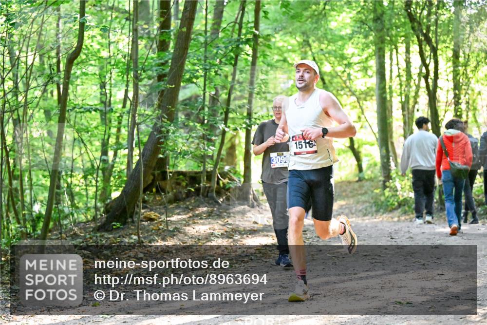 28.09.2025 - 33. Volkslauf durch das schöne Alstertal Dr. Thomas Lammeyer http://msf.ph/oto/8963694 28.09.2025 11:16:43 Laufen 3090, 1516 meine-sportfotos.de
