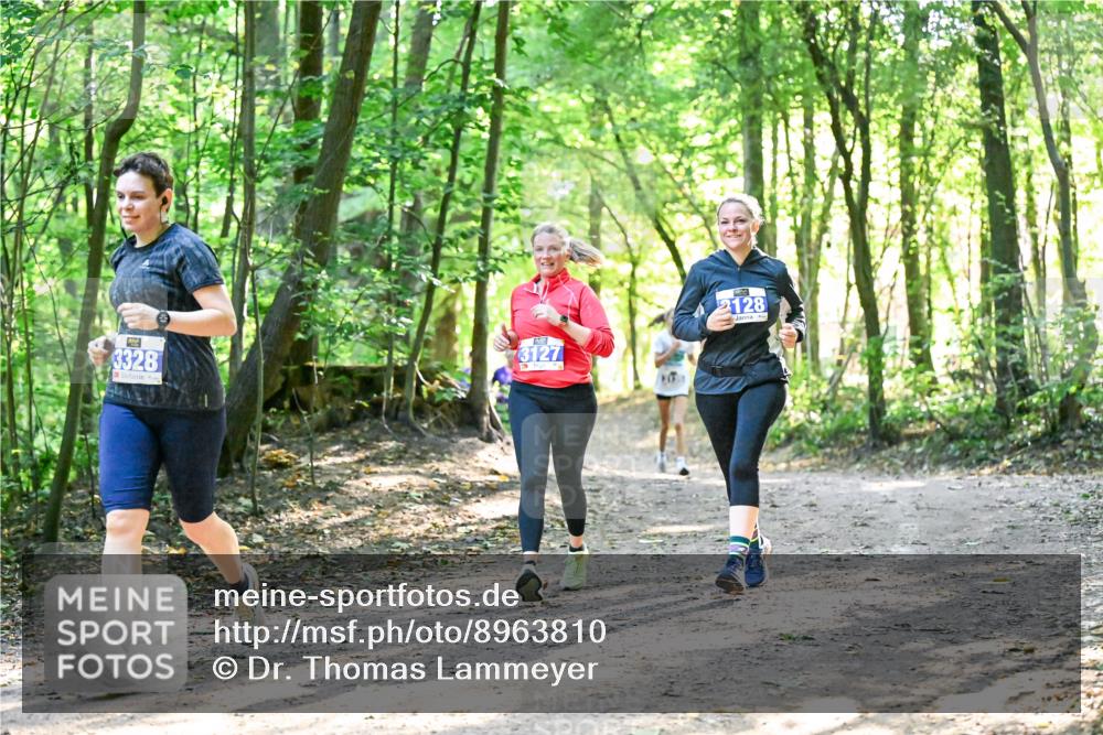 28.09.2025 - 33. Volkslauf durch das schöne Alstertal Dr. Thomas Lammeyer http://msf.ph/oto/8963810 28.09.2025 11:17:17 Laufen 3328, 3127, 2128 meine-sportfotos.de