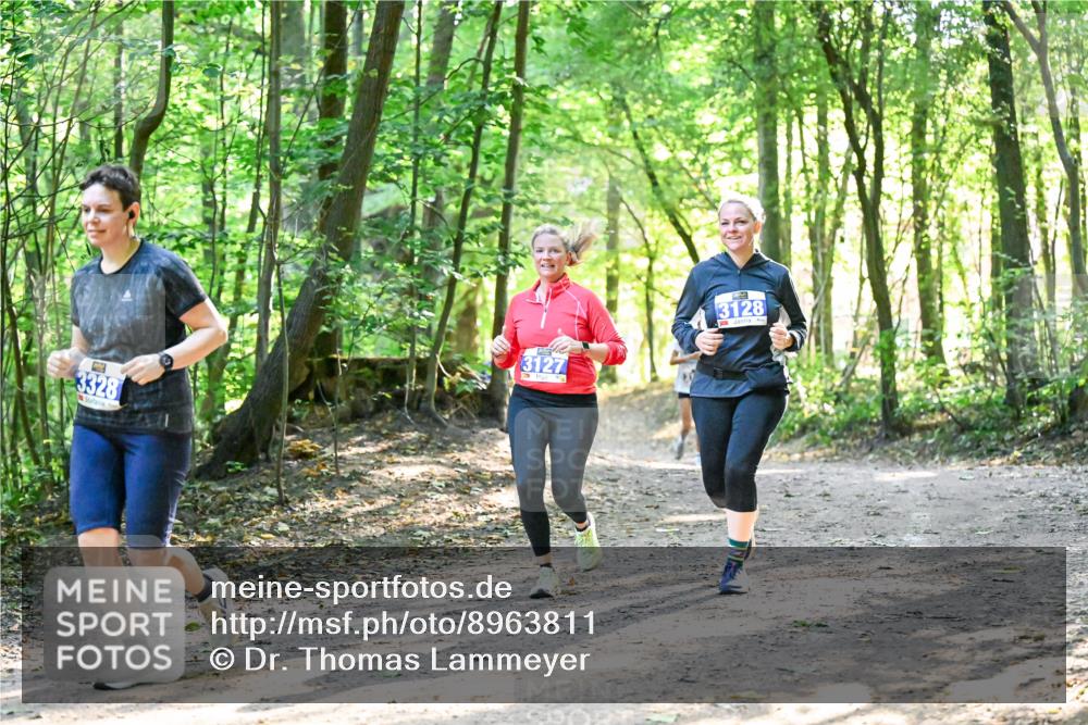 28.09.2025 - 33. Volkslauf durch das schöne Alstertal Dr. Thomas Lammeyer http://msf.ph/oto/8963811 28.09.2025 11:17:17 Laufen 3328, 3127, 3128 meine-sportfotos.de