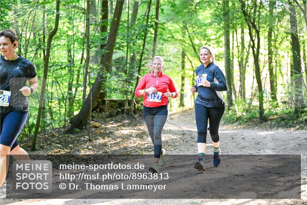 28.09.2025 - 33. Volkslauf durch das schöne Alstertal Dr. Thomas Lammeyer http://msf.ph/oto/8963813 28.09.2025 11:17:17 Laufen 28, 3129, 3127 meine-sportfotos.de