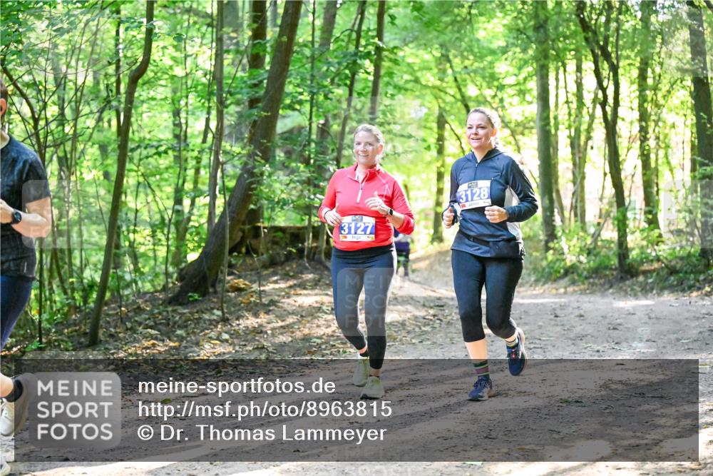 28.09.2025 - 33. Volkslauf durch das schöne Alstertal Dr. Thomas Lammeyer http://msf.ph/oto/8963815 28.09.2025 11:17:17 Laufen 3127, 3128 meine-sportfotos.de