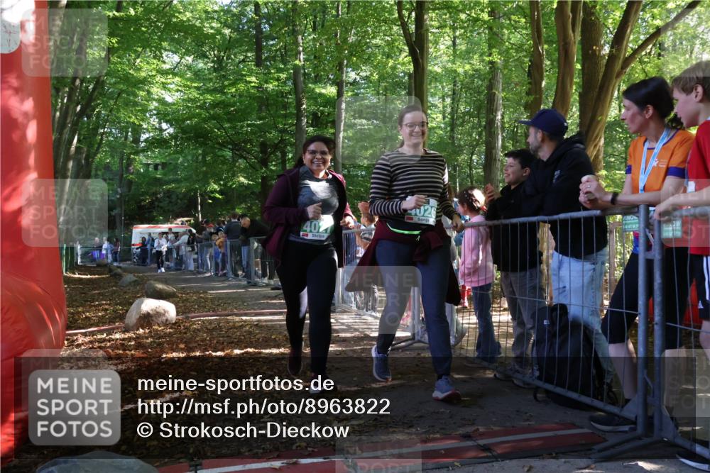 28.09.2025 - 33. Volkslauf durch das schöne Alstertal Strokosch-Dieckow http://msf.ph/oto/8963822 28.09.2025 11:08:35 Ziel 4068 meine-sportfotos.de
