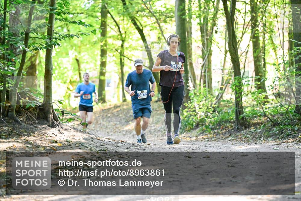 28.09.2025 - 33. Volkslauf durch das schöne Alstertal Dr. Thomas Lammeyer http://msf.ph/oto/8963861 28.09.2025 11:17:37 Laufen 1621, 3072, 3139 meine-sportfotos.de