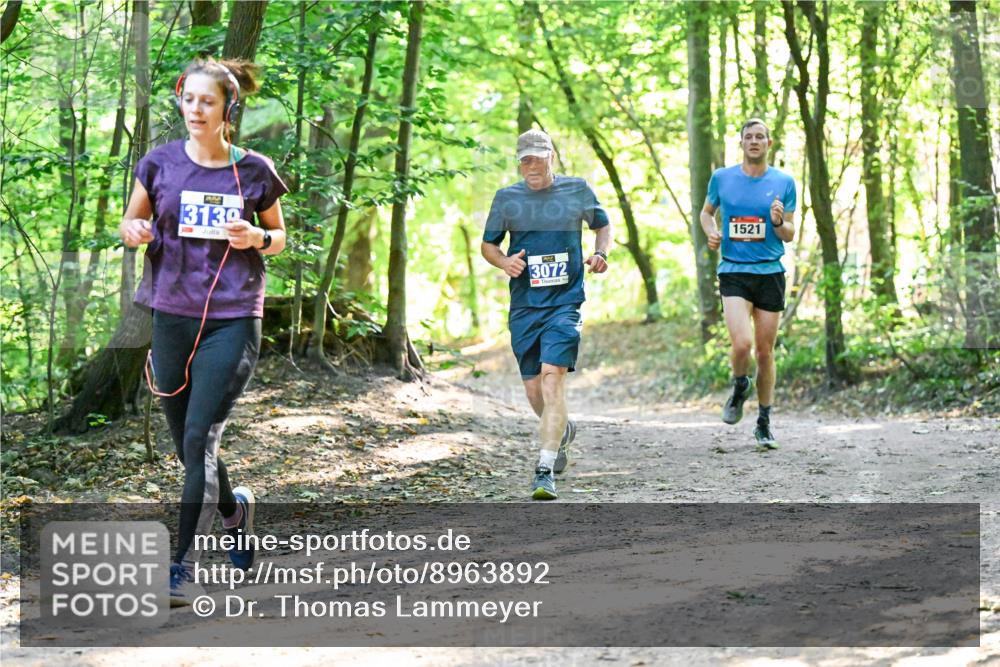28.09.2025 - 33. Volkslauf durch das schöne Alstertal Dr. Thomas Lammeyer http://msf.ph/oto/8963892 28.09.2025 11:17:41 Laufen 3130, 3072, 1521 meine-sportfotos.de