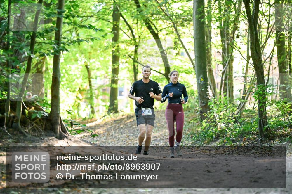28.09.2025 - 33. Volkslauf durch das schöne Alstertal Dr. Thomas Lammeyer http://msf.ph/oto/8963907 28.09.2025 11:17:51 Laufen 3409 meine-sportfotos.de