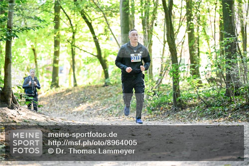 28.09.2025 - 33. Volkslauf durch das schöne Alstertal Dr. Thomas Lammeyer http://msf.ph/oto/8964005 28.09.2025 11:18:23 Laufen 3315 meine-sportfotos.de
