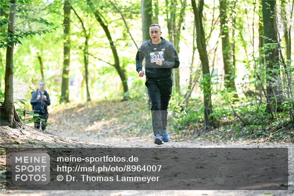 28.09.2025 - 33. Volkslauf durch das schöne Alstertal Dr. Thomas Lammeyer http://msf.ph/oto/8964007 28.09.2025 11:18:24 Laufen 3315 meine-sportfotos.de