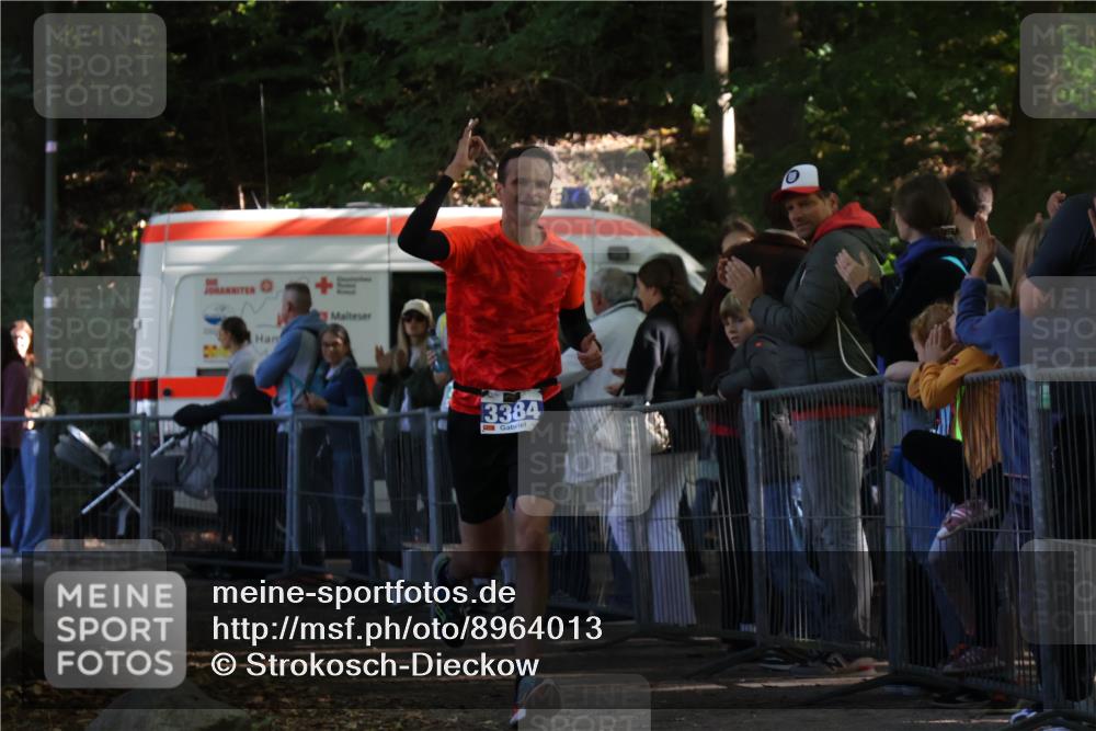 28.09.2025 - 33. Volkslauf durch das schöne Alstertal Strokosch-Dieckow http://msf.ph/oto/8964013 28.09.2025 11:09:55 Ziel 3384 meine-sportfotos.de