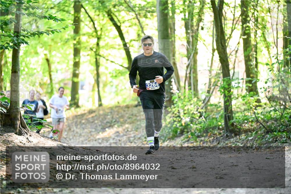 28.09.2025 - 33. Volkslauf durch das schöne Alstertal Dr. Thomas Lammeyer http://msf.ph/oto/8964032 28.09.2025 11:18:37 Laufen 3264 meine-sportfotos.de