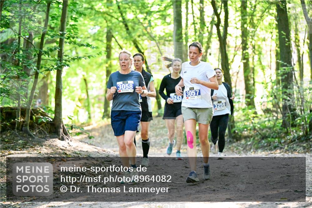 28.09.2025 - 33. Volkslauf durch das schöne Alstertal Dr. Thomas Lammeyer http://msf.ph/oto/8964082 28.09.2025 11:18:45 Laufen 3058, 3057, 3259 meine-sportfotos.de