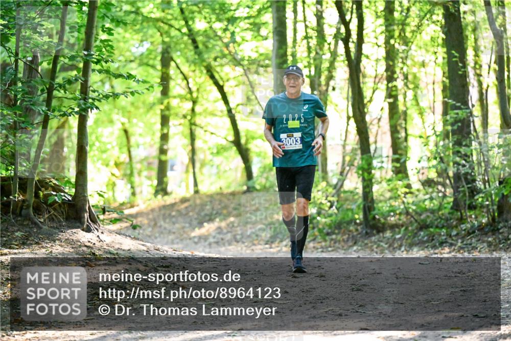 28.09.2025 - 33. Volkslauf durch das schöne Alstertal Dr. Thomas Lammeyer http://msf.ph/oto/8964123 28.09.2025 11:18:56 Laufen 202, 5, 3003 meine-sportfotos.de