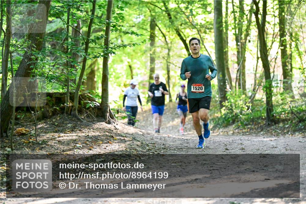 28.09.2025 - 33. Volkslauf durch das schöne Alstertal Dr. Thomas Lammeyer http://msf.ph/oto/8964199 28.09.2025 11:19:31 Laufen 1520 meine-sportfotos.de