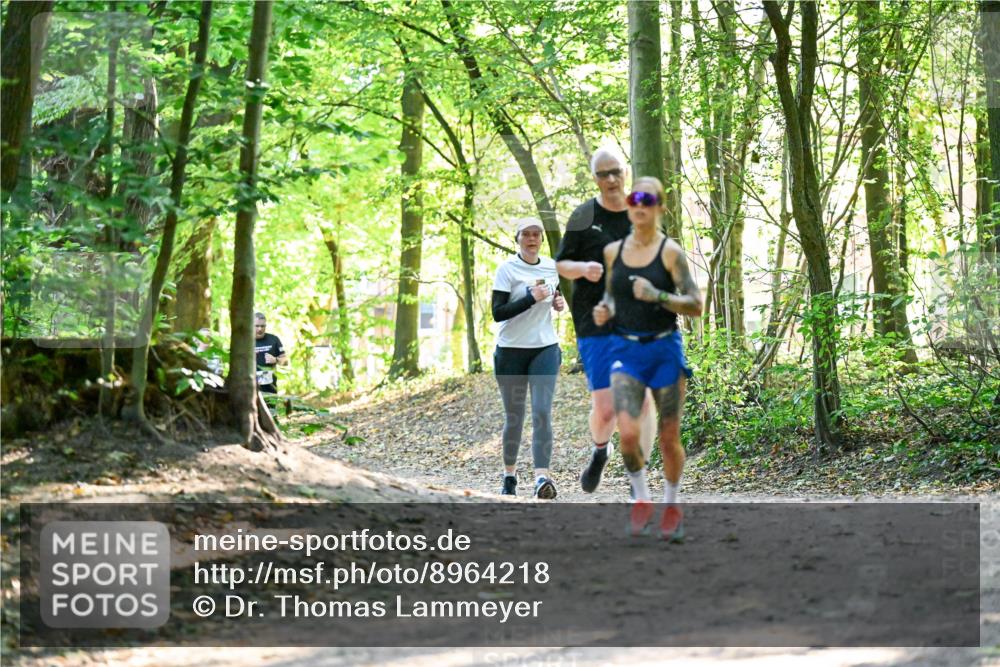 28.09.2025 - 33. Volkslauf durch das schöne Alstertal Dr. Thomas Lammeyer http://msf.ph/oto/8964218 28.09.2025 11:19:35 Laufen  meine-sportfotos.de